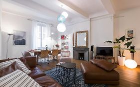 Pref 2 - F4 - Vaste Et Bourgeois ,3 Chambres, Ascenseur, Vx-Nice